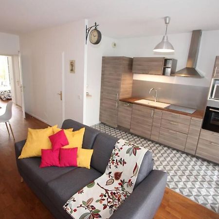 Sloan Square Apartment Bmyguest Serris Exterior photo